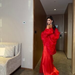 ROUGE - Image 6