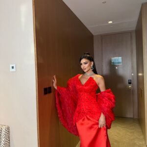 ROUGE - Image 2